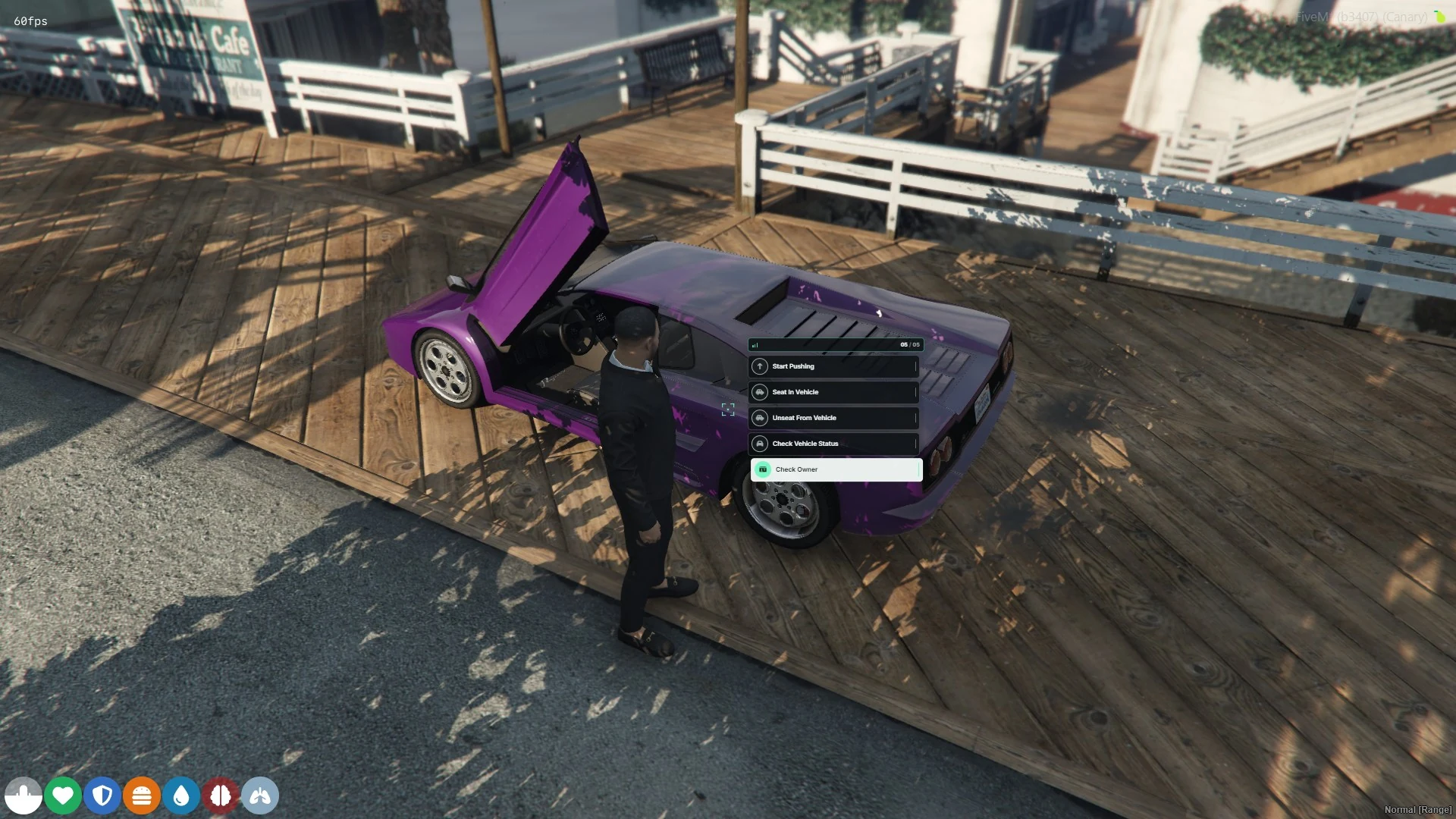 Axiom ox_target vehicle focus rail beside a purple sports car at the Del Perro pier.